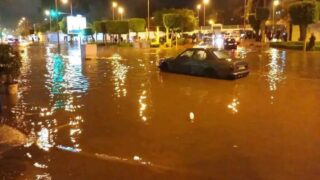 أمطار غزيرة تغرق شوارع وأحياء بسلا