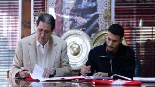 نعيم بيار يوقع عقدا مع نادي الوداد الرياضي