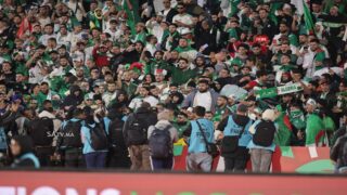 فيديو .. أحداث مؤسفة أعقبت مباراة نيجيريا والجزائر