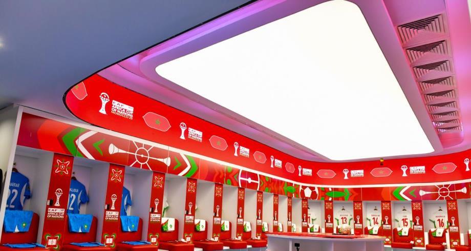 التشكيلة الرسمية لأسود الأطلس أمام منتخب الكاميرون في “كان المغرب”
