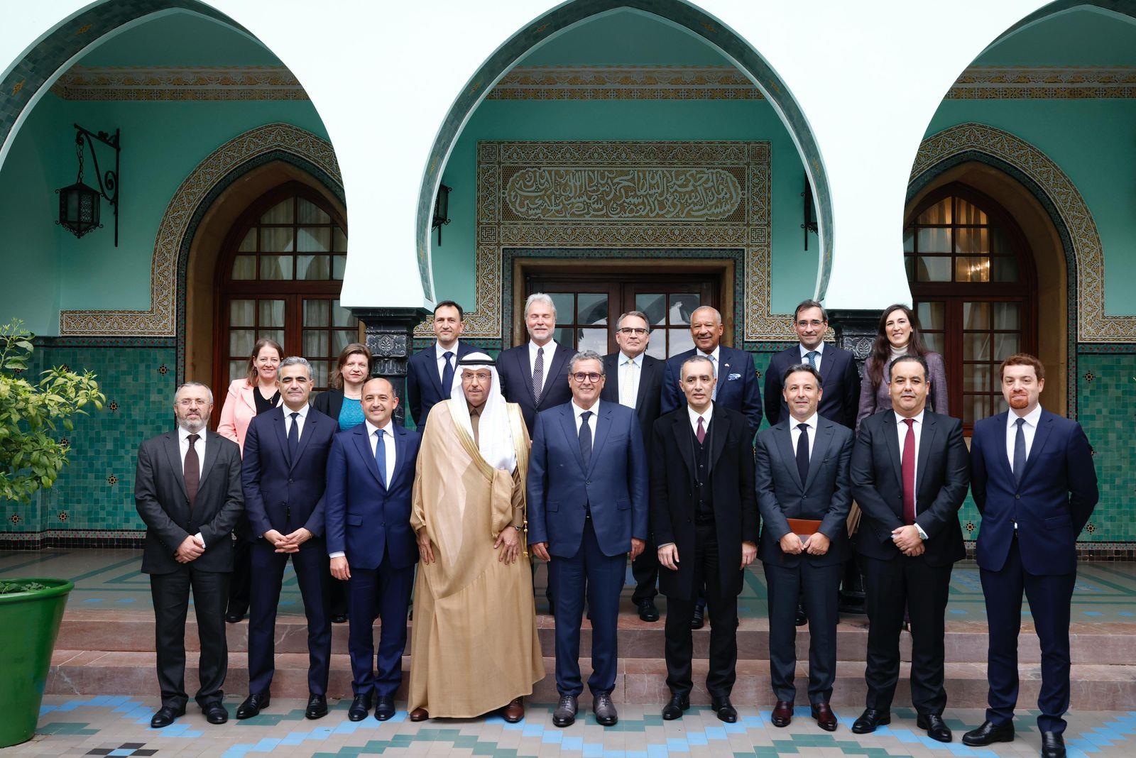أخنوش يستقبل ممثلي المستثمرين الذين تم انتقاؤهم في “عرض المغرب” في مجال الهيدروجين الأخضر