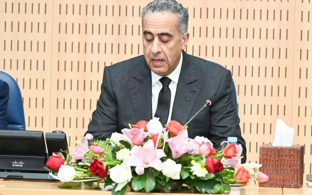 حموشي يشرف على تسليم الأوسمة الملكية السامية التي تفضل صاحب الجلالة بالإنعام بها على أطر وموظفي المديرية العامة لمراقبة التراب الوطني