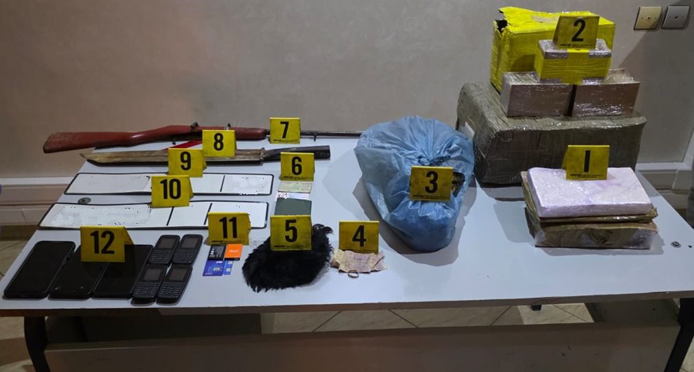بني ملال.. مطاردة خطيرة تنتهي باعتقال 5 مروجين للمخدرات وإصابة شرطي بجروح خطيرة