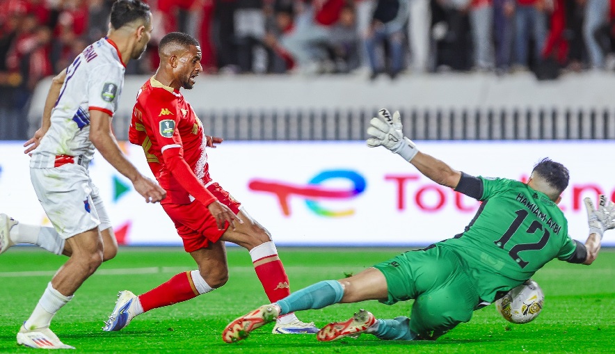 كأس الـ “كاف”.. أولمبيك آسفي يتأهل إلى دور النصف عقب تعادله مع الوداد