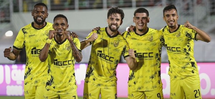 البطولة.. المغرب الفاسي يتشبت بالصدارة، واتحاد يعقوب المنصور يطيح بالوداد الرياضي