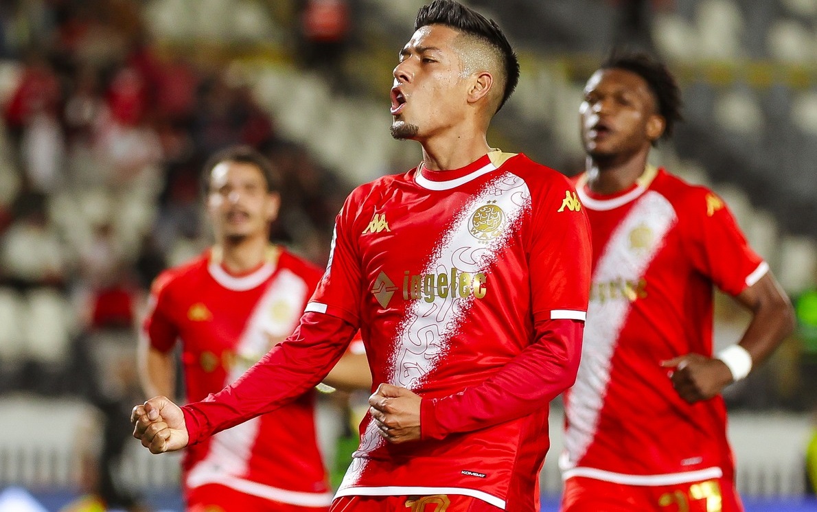 بطولة.. تعديل موعد مباراة الوداد ضد المغرب الفاسي