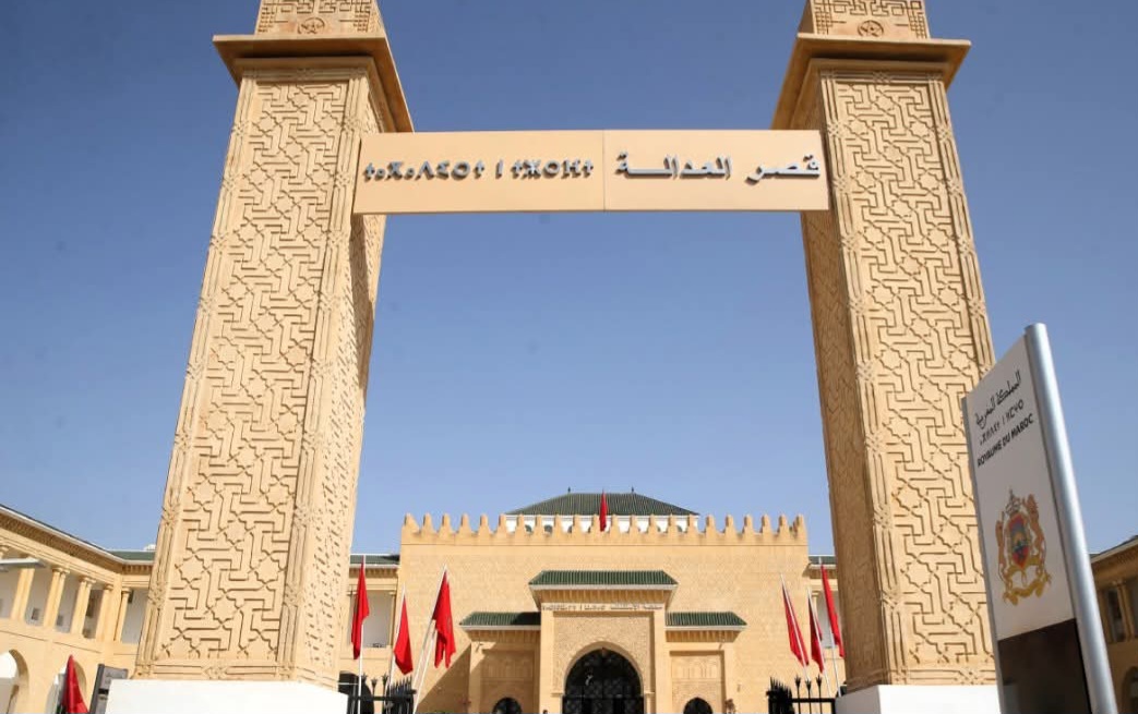 انهيار عمارة سكنية بفاس.. فتح بحث قضائي للكشف عن الأسباب وتحديد المسؤوليات