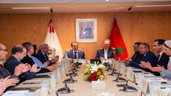 توقيع اتفاقية تعاون بين المندوبية الوزارية المكلفة بحقوق الإنسان والهيئة الوطنية للنزاهة والوقاية من الرشوة ومحاربتها
