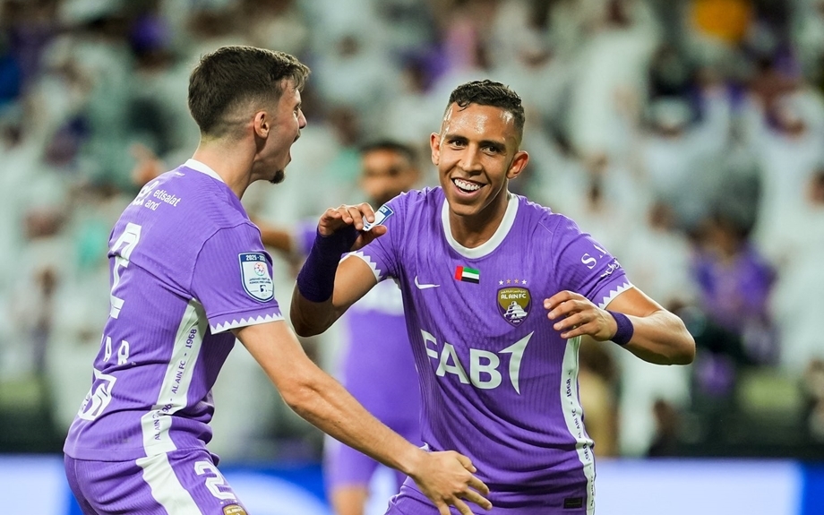 الدوري الإماراتي.. المغربيان سفيان رحيمي ويحيى بن خالق يقودان “العين” للفوز على “دبا”