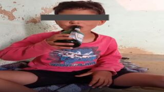 تقديم مواد كحولية لطفل قاصر بضواحي الريش.. والأمن يوقف شقيقه