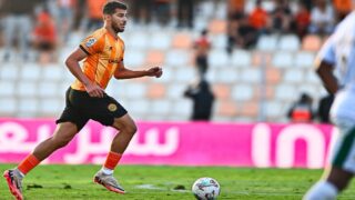 الجيش يتشبث بالصدارة بعد تعادل مثير أمام نهضة بركان
