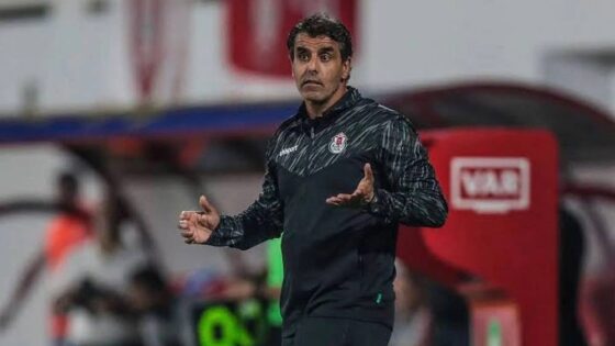 الفتح الرياضي يعلن رحيل المدرب سعيد شيبا عن الفريق