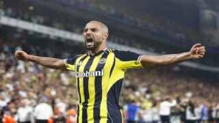 20 مليون أورو.. الاتحاد السعودي يغري فنربخشه للتخلي عن أمرابط